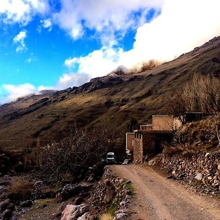 Gite Entre Les Vallees Tacheddirt Exterior foto